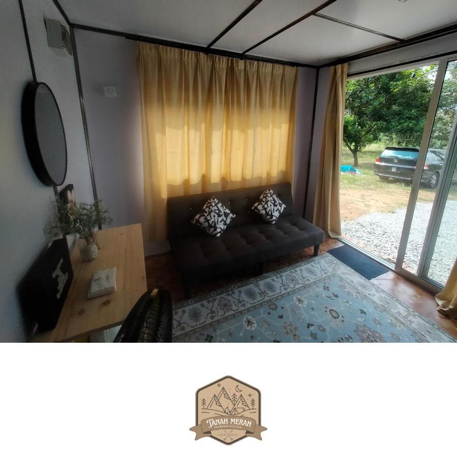 Tanah Merah Glamping Village Kuala Kangsar Exteriör bild
