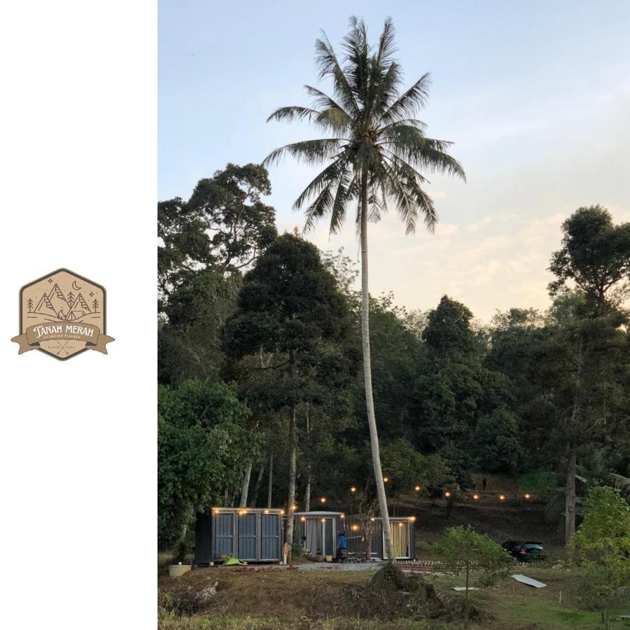 Tanah Merah Glamping Village Kuala Kangsar Exteriör bild
