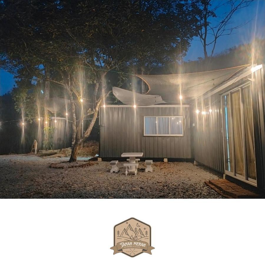 Tanah Merah Glamping Village Kuala Kangsar Exteriör bild