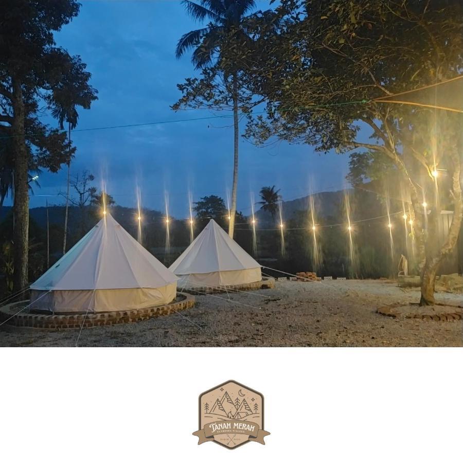 Tanah Merah Glamping Village Kuala Kangsar Exteriör bild