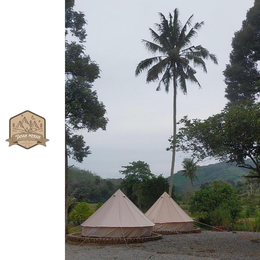 Tanah Merah Glamping Village Kuala Kangsar Exteriör bild