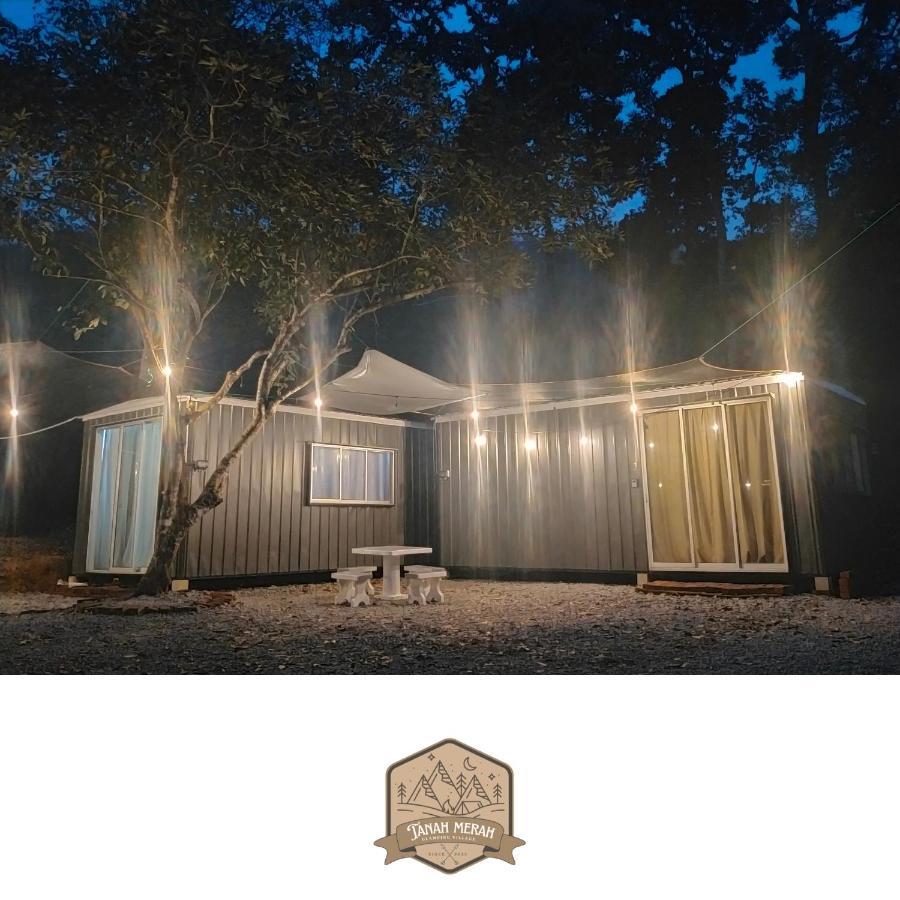 Tanah Merah Glamping Village Kuala Kangsar Exteriör bild