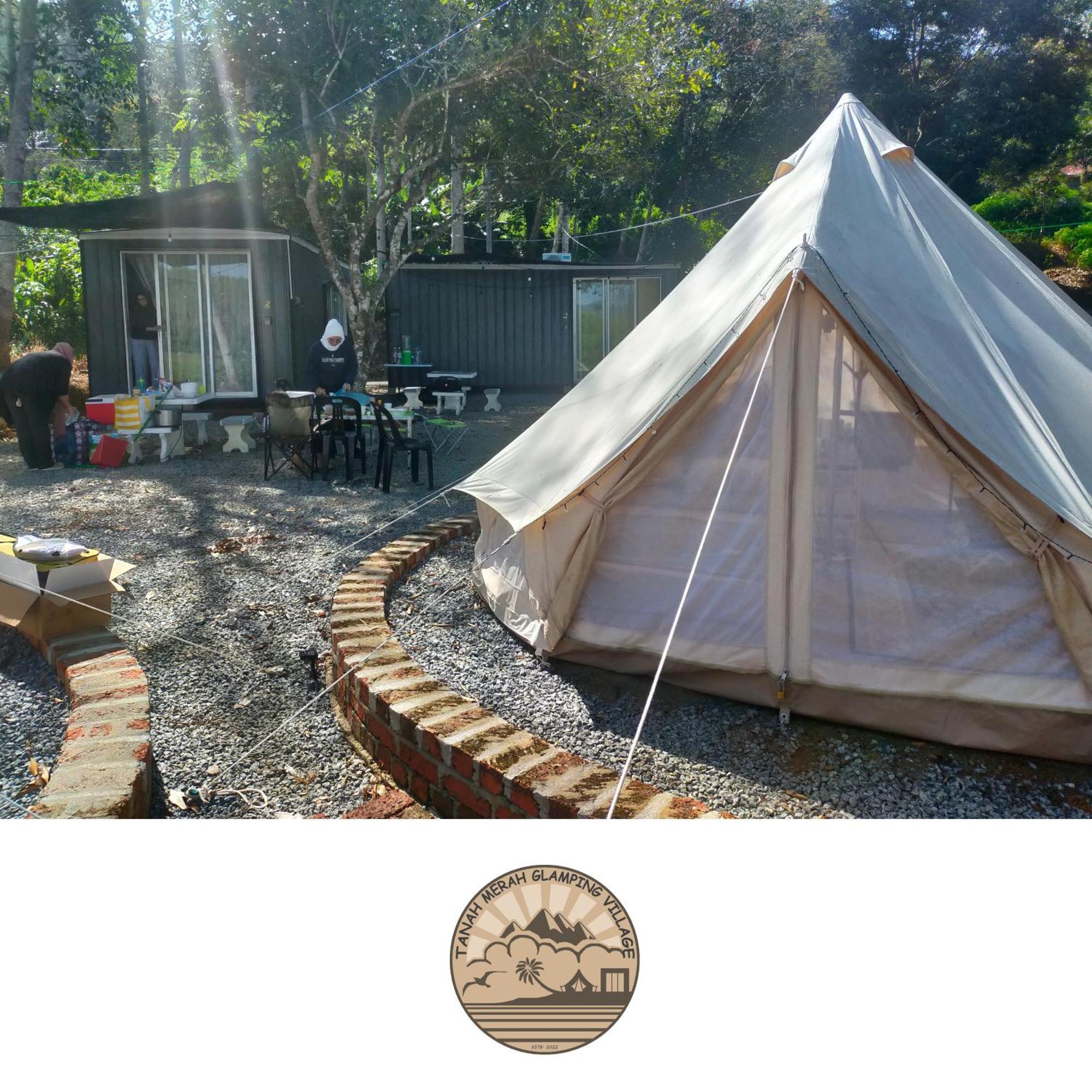 Tanah Merah Glamping Village Kuala Kangsar Rum bild