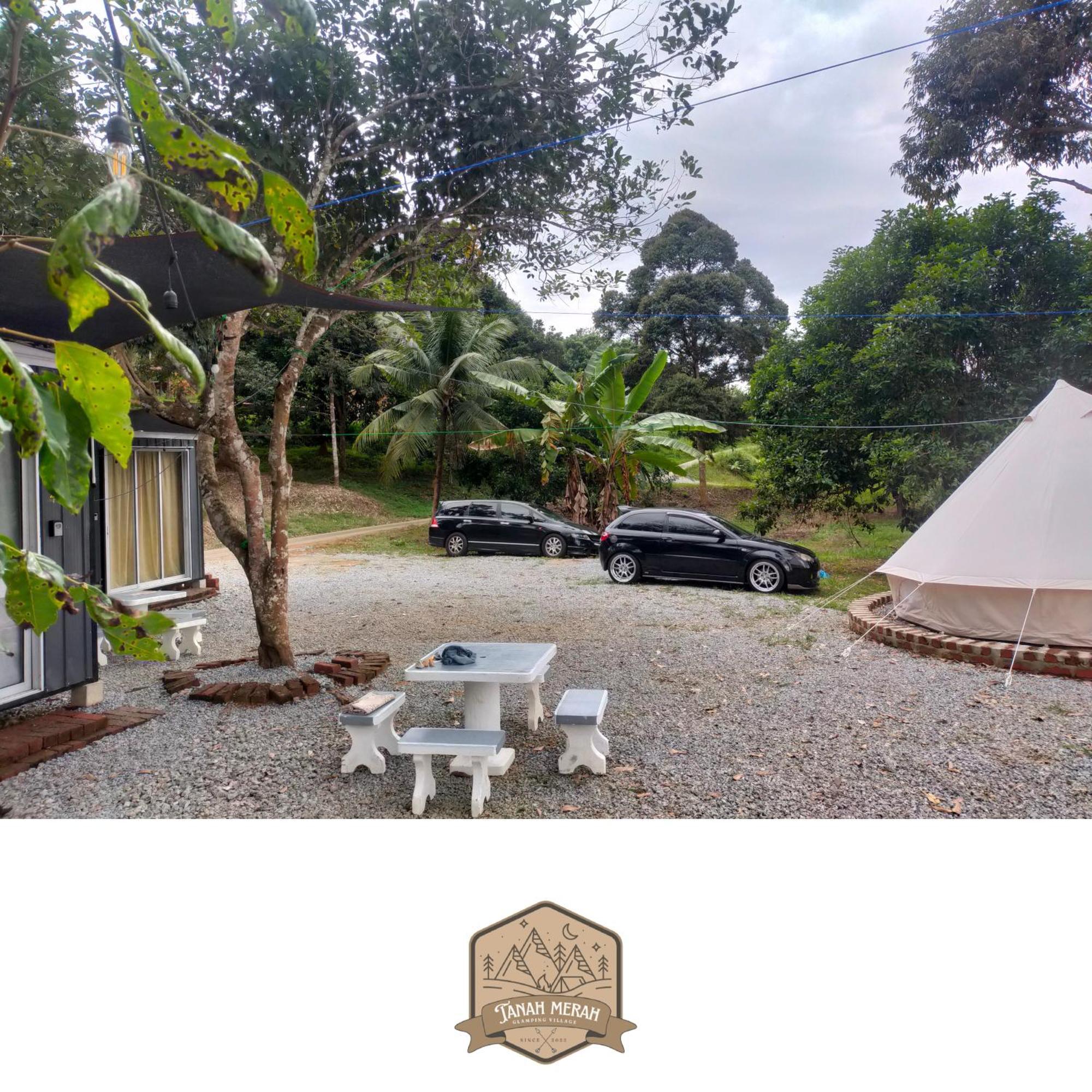 Tanah Merah Glamping Village Kuala Kangsar Rum bild